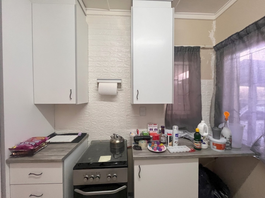 4 Bedroom Property for Sale in Pellissier Free State